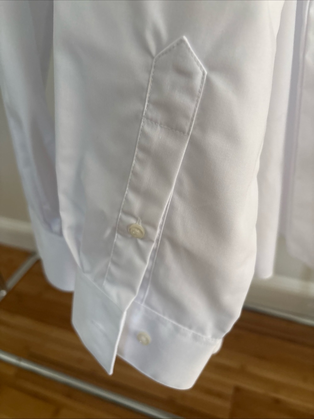Men's Van Heusen White Dress Shirts Regular Fit Wrinkle Free Lot of 5 Size 17 - Picture 5 of 7